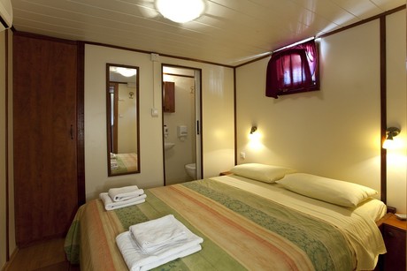 Lower deck cabins