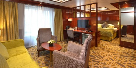 Explorer Deck Island Suite