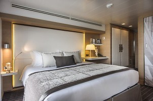 DeLuxe Stateroom