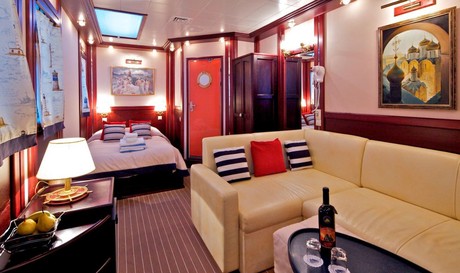 Main Deck Mini Suite