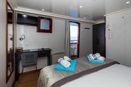 Upper Deck Twin cabin onboard Prestige